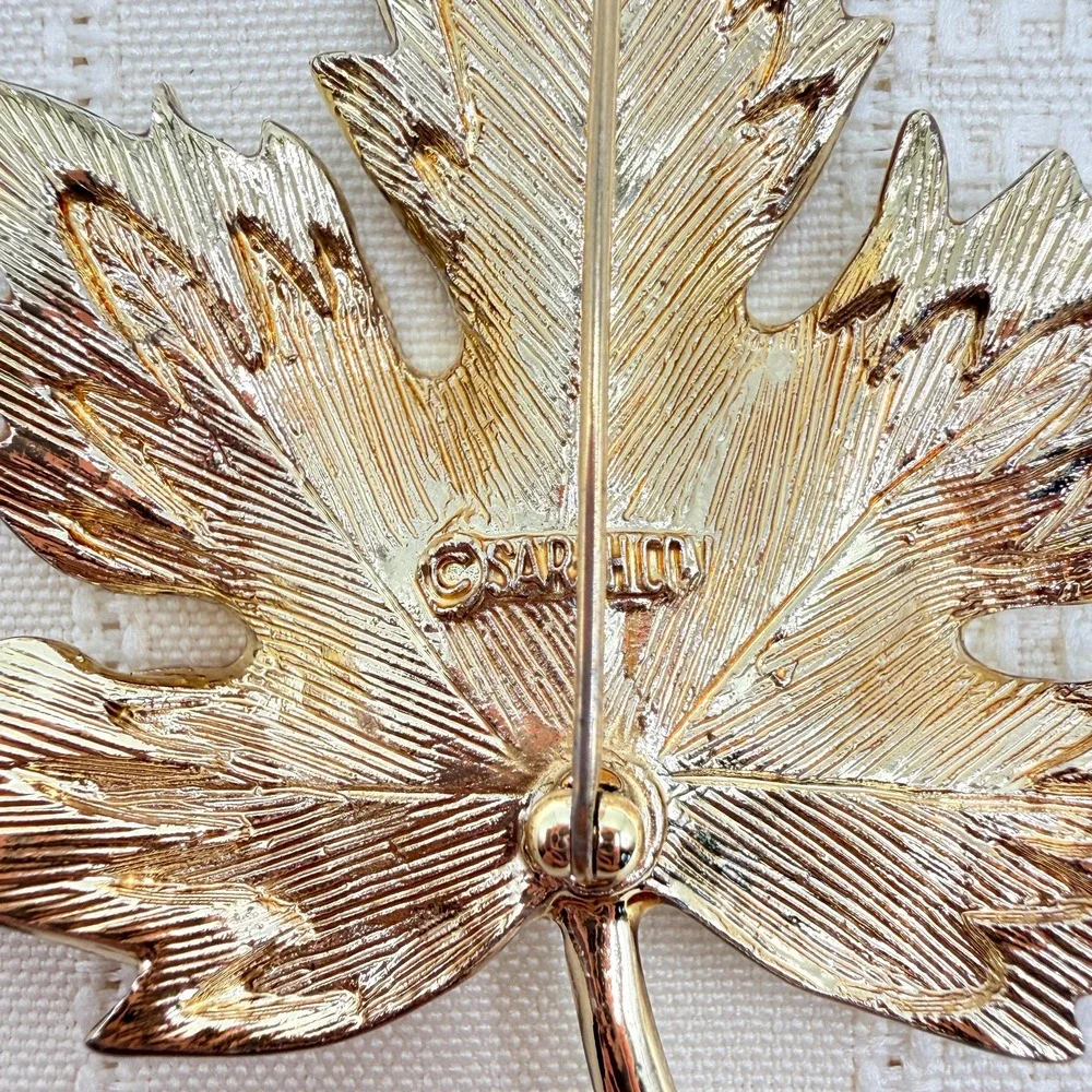 Vintage Sarah Coventry Tone Gold & Silver Two Tone Big Double Leaf Brooch